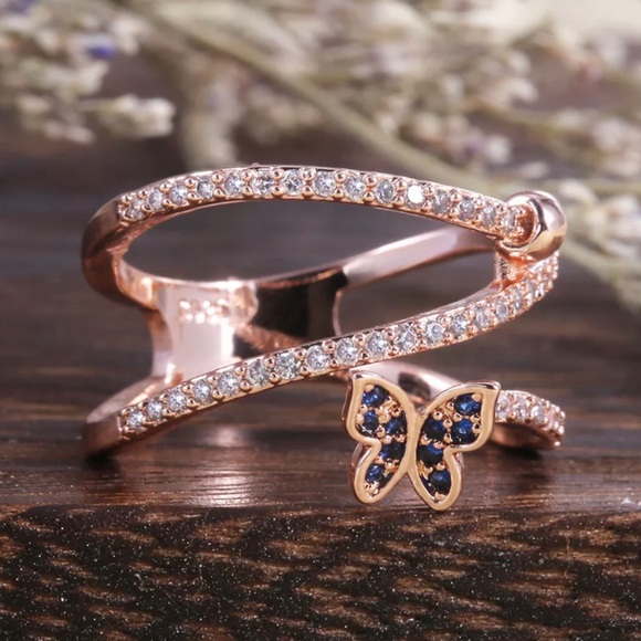 Jewelry - ✨SOLD OUT✨18K Rose Gold Butterfly Ring✨